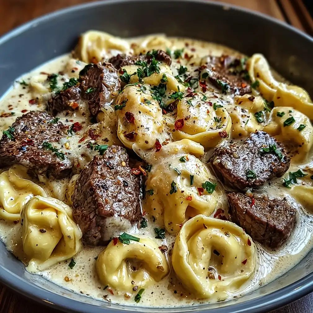 Cracked Garlic Steak Tortellini in Creamhouse Sauce Bliss